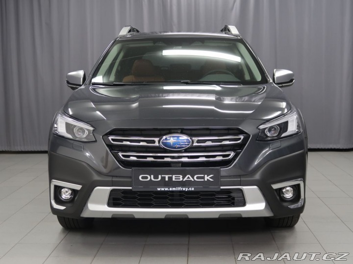 Subaru Outback TOURING se světlou kůží N 2025