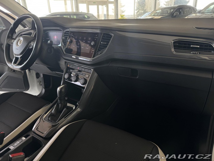 Volkswagen T-Roc 1,5TSI DSG*110kW*KeyLess* 2021