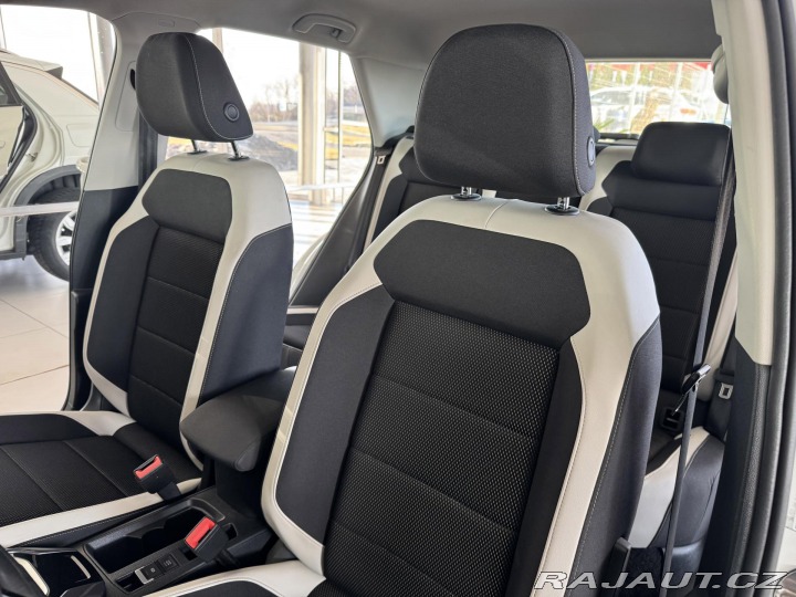 Volkswagen T-Roc 1,5TSI DSG*110kW*KeyLess* 2021