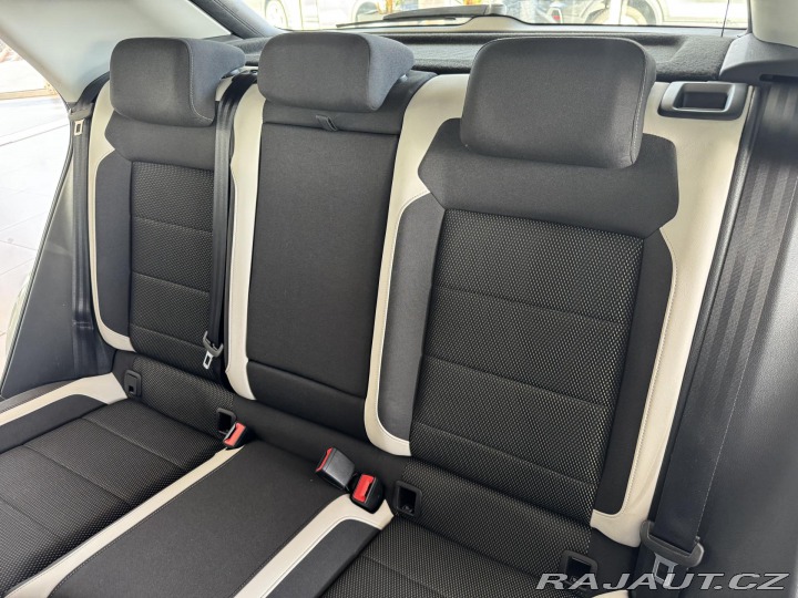 Volkswagen T-Roc 1,5TSI DSG*110kW*KeyLess* 2021