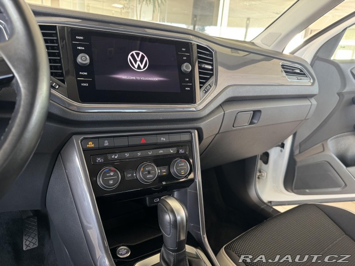 Volkswagen T-Roc 1,5TSI DSG*110kW*KeyLess* 2021