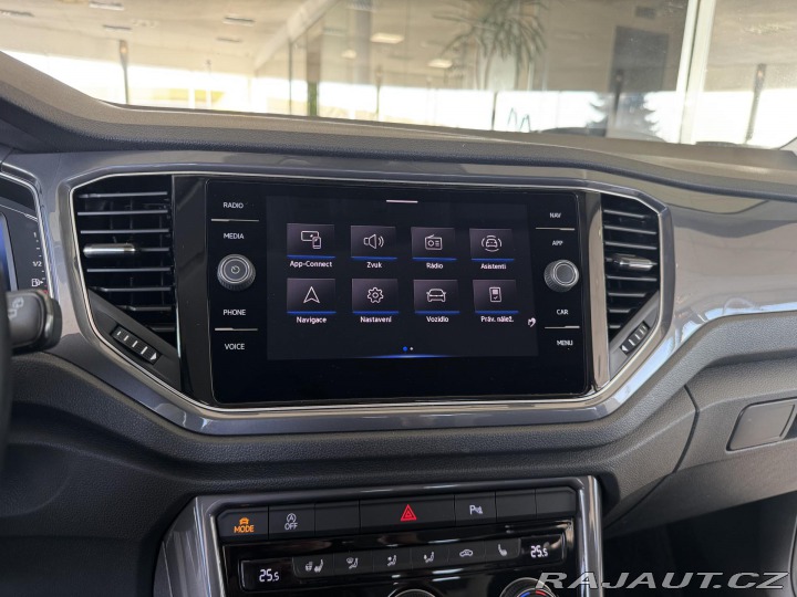 Volkswagen T-Roc 1,5TSI DSG*110kW*KeyLess* 2021