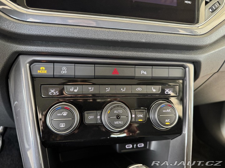 Volkswagen T-Roc 1,5TSI DSG*110kW*KeyLess* 2021