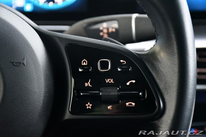 Mercedes-Benz EQC 400 4MATIC 4L-ZÁRUKA 97%S 2022