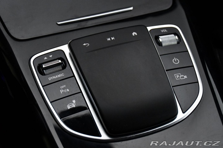 Mercedes-Benz EQC 400 4MATIC 4L-ZÁRUKA 1M 2022