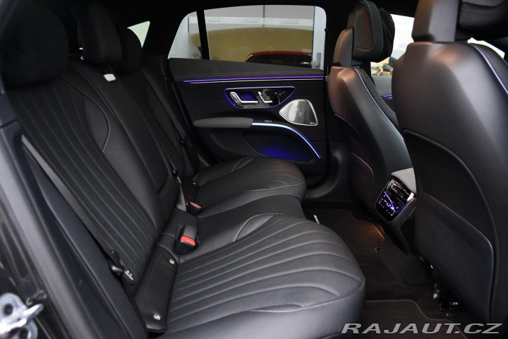 Mercedes-Benz EQS 450 4MATIC AMG 1M 4L-ZÁRU 2024