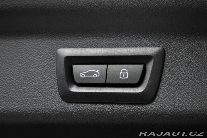 BMW X1 xDrive20d TAŽNÉ* REZERVAC 2024