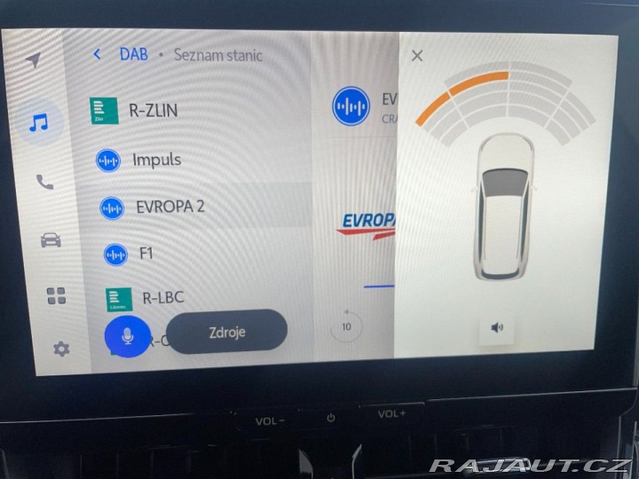 Toyota Corolla Cross 2.0 HEV REZERVACE 2023