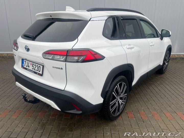 Toyota Corolla Cross 2.0 HEV REZERVACE 2023