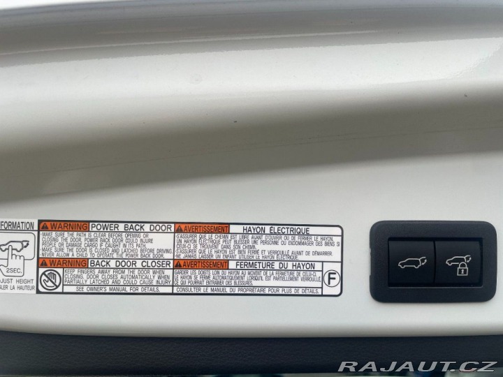 Toyota Corolla Cross 2.0 HEV 197K 4X4 STYLE TE 2023