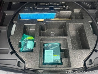 Toyota Corolla Cross 2.0 HEV 197K 4X4 STYLE TE 2023