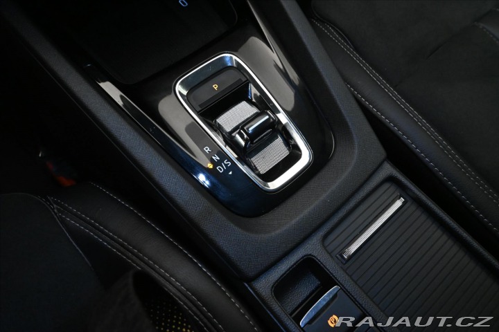 Škoda Octavia 1,4 TSI iV 150kW DSG Busi 2021