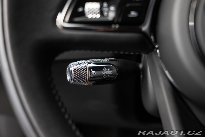 Bentley Ostatní modely Continental GT V8 2024