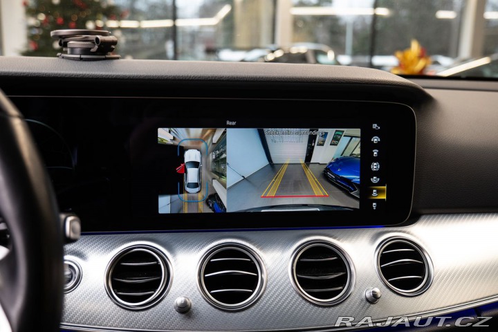 Mercedes-Benz E d 4MATIC Burmester/360/Vy 2022