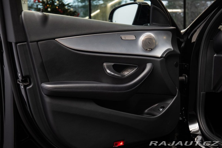 Mercedes-Benz E d 4MATIC Burmester/360/Vy 1800