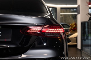 Mercedes-Benz E d 4MATIC Burmester/360/Vy 2022