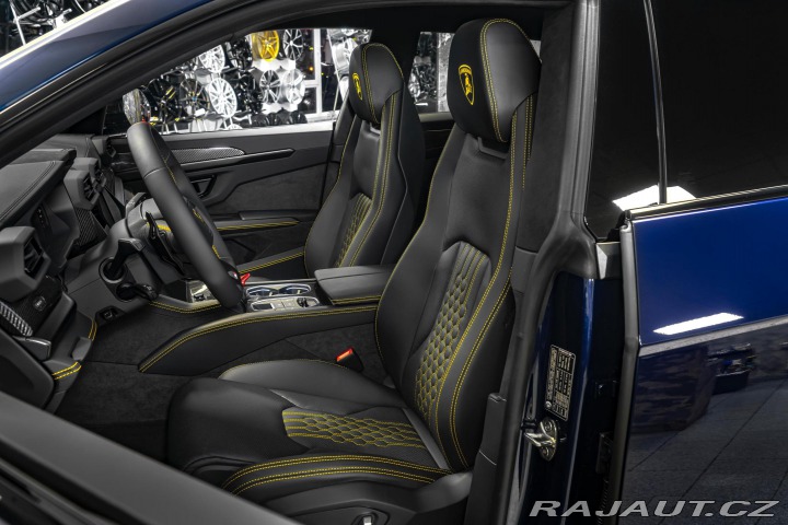 Lamborghini Urus SE PANORAMA/HUD/SENSONUM 2025