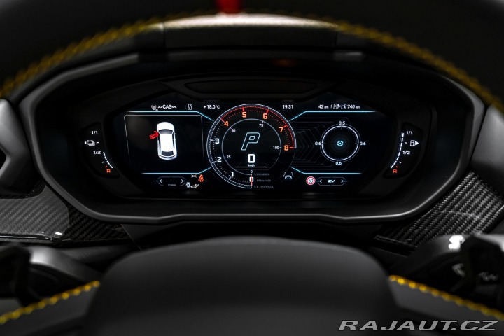 Lamborghini Urus SE PANORAMA/HUD/SENSONUM 2025