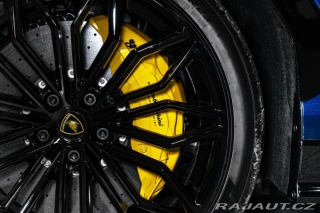 Lamborghini Urus SE PANORAMA/HUD/SENSONUM 2025