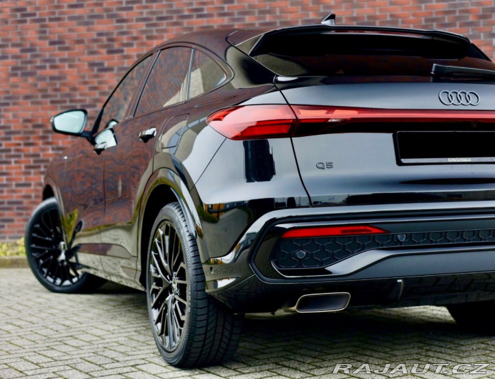 Audi Q5 Sportback e-hybrid quatt 2025