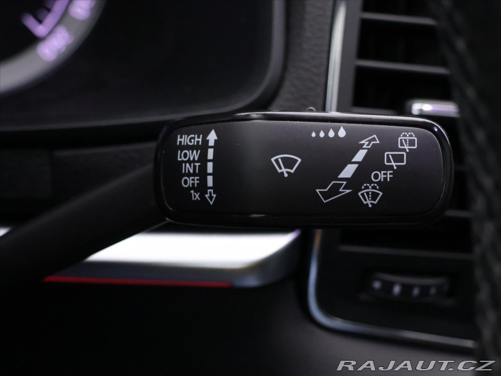 Škoda Karoq 2,0 TDI 110kW DSG Style 4 2017