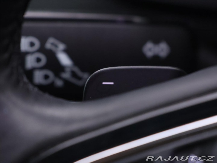 Škoda Karoq 2,0 TDI 110kW DSG Style 4 2017