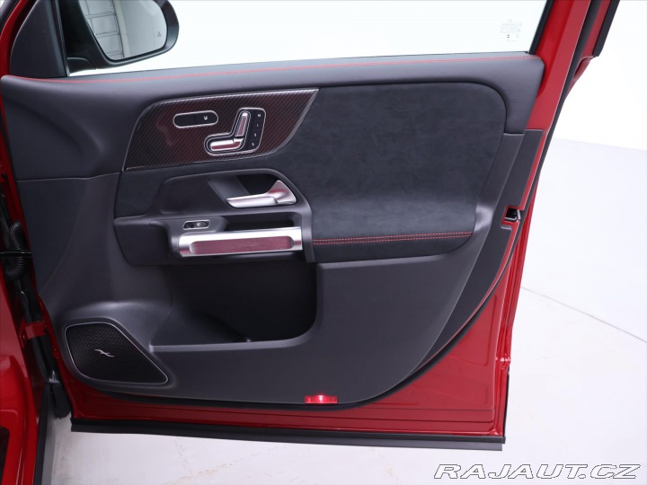 Mercedes-Benz GLB 2,0 200d 4MATIC AMG Premi 2025