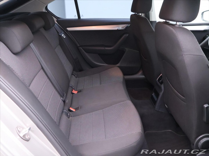 Škoda Octavia 1,4 TSI 110kW Aut.klima 2015