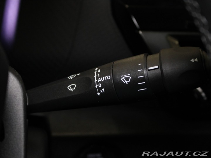 Citroën C4 1,2 PT AT Shine Pano Akčn 2023