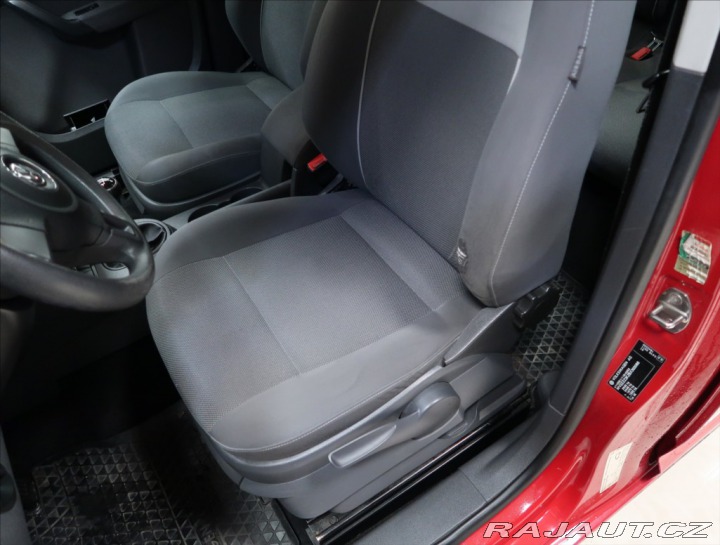 Volkswagen Caddy 1,6 TDI 55KW 2011