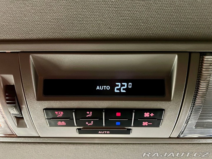 Volkswagen Multivan 2.0TDI DSG 4M LONG, WEBAS 2016