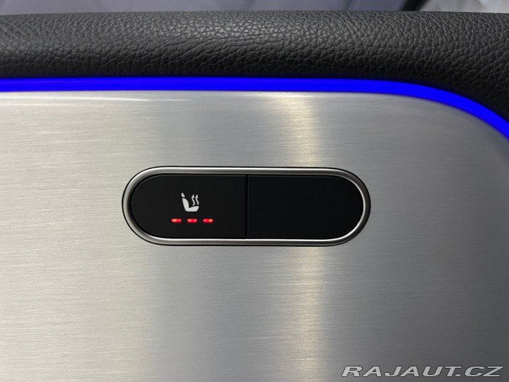 Mercedes-Benz B 200 4M, AMG, PANORAMA, NI 2022