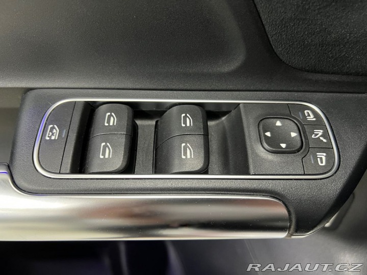 Mercedes-Benz B 200 4M, AMG, PANORAMA, NI 2022