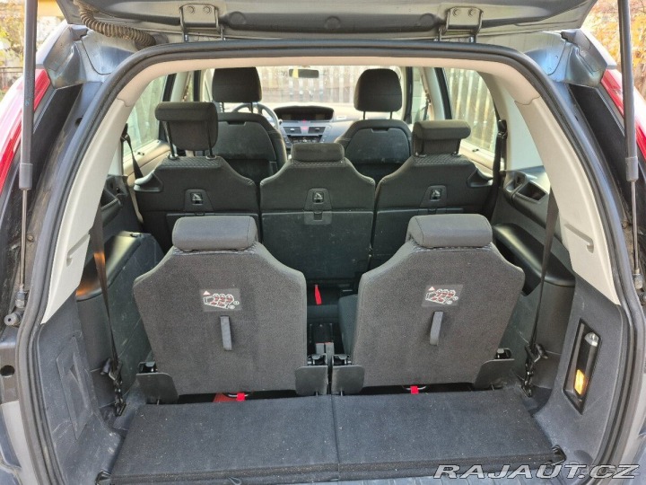 Citroën Grand C4 Picasso 1,6 HDI, 7 míst 2012