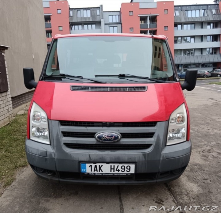 Ford Transit 2,2   tdci 63kw 9míst 2011