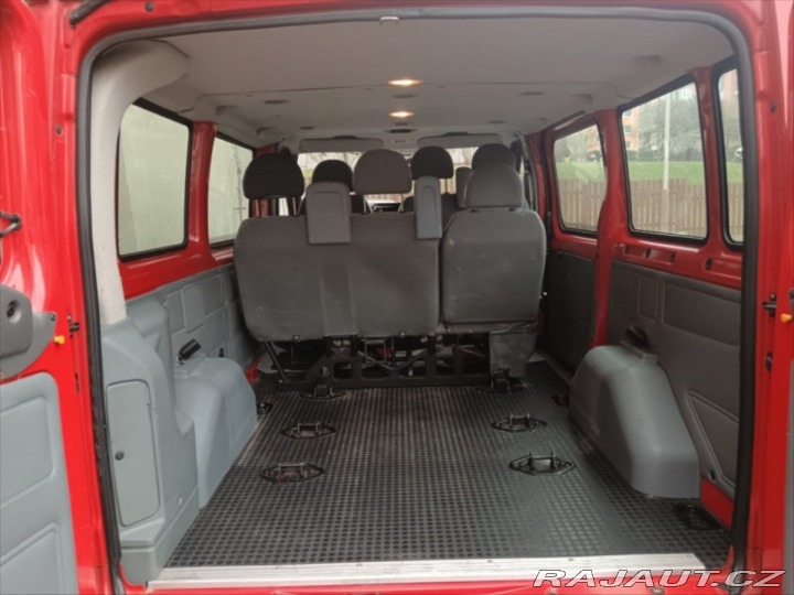 Ford Transit 2,2   tdci 63kw 9míst 2011