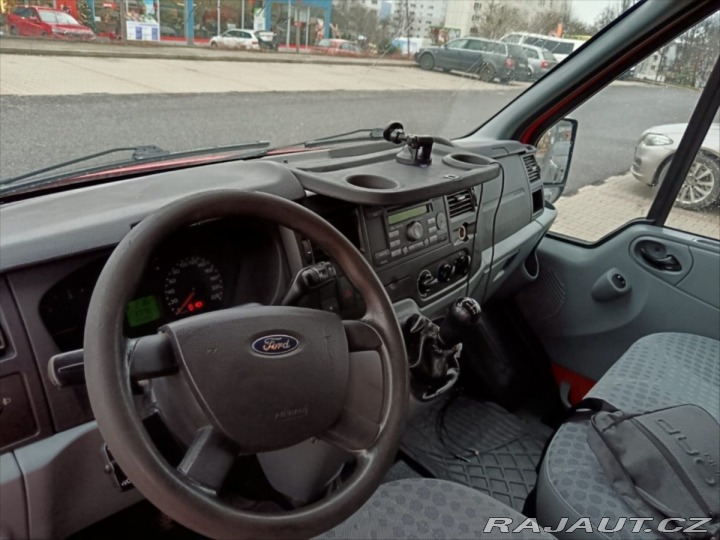 Ford Transit 2,2   tdci 63kw 9míst 2011