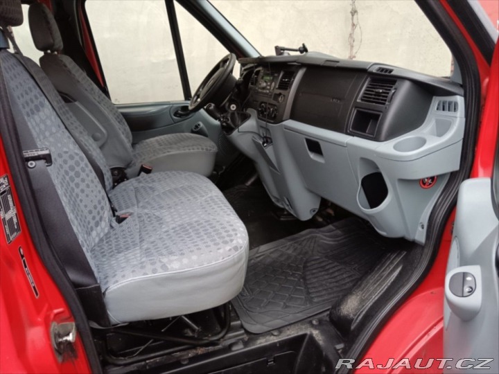 Ford Transit 2,2   tdci 63kw 9míst 2011