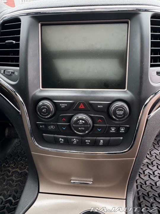 Jeep Grand Cherokee 3,0   OVERLAND, DPH, 2015