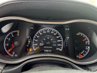 Jeep Grand Cherokee 3,0 OVERLAND, DPH, 2015