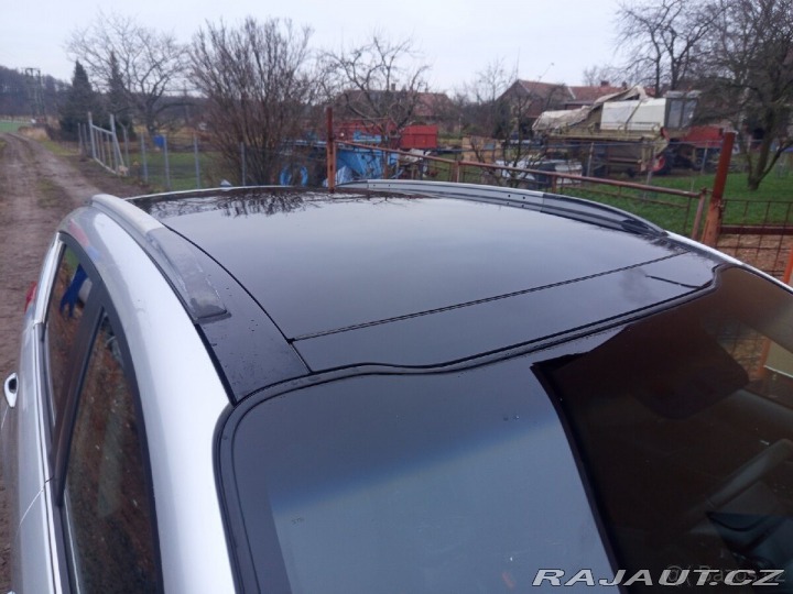 Kia Sportage 1,7 CRDi | 2012 | Panor 2012