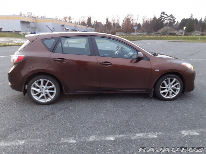 Mazda 3 1,6 benzin 2012