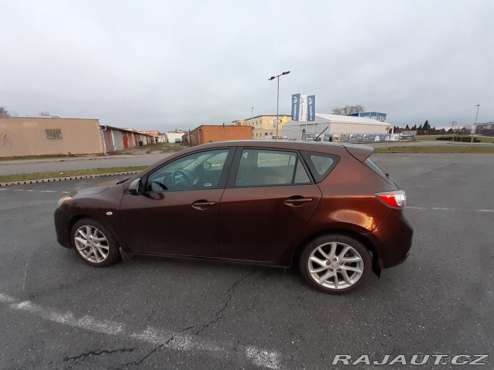 Mazda 3 1,6   benzin 2012