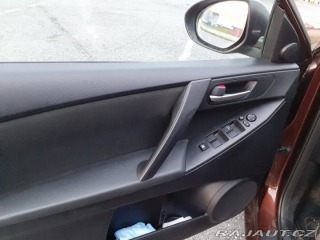 Mazda 3 1,6 benzin 2012