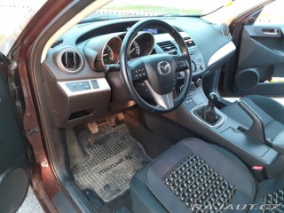 Mazda 3 1,6 benzin 2012