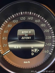 Mercedes-Benz CLS 3,5 350CDI. Najeto 227 1800