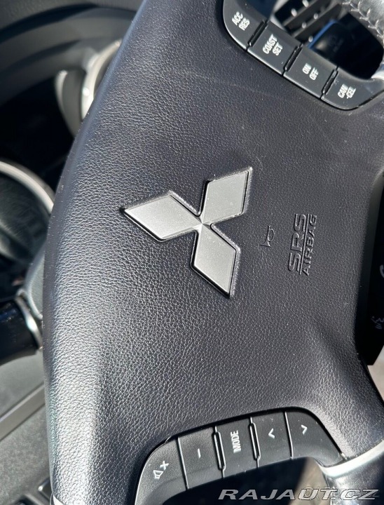 Mitsubishi Pajero 3,2 ( 147 kW) 2014