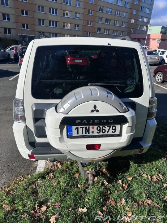 Mitsubishi Pajero 3,2 ( 147 kW) 2014