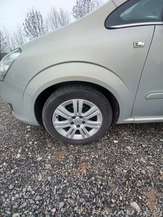 Opel Zafira 1,6 2009