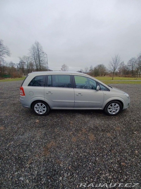Opel Zafira 1,6 2009